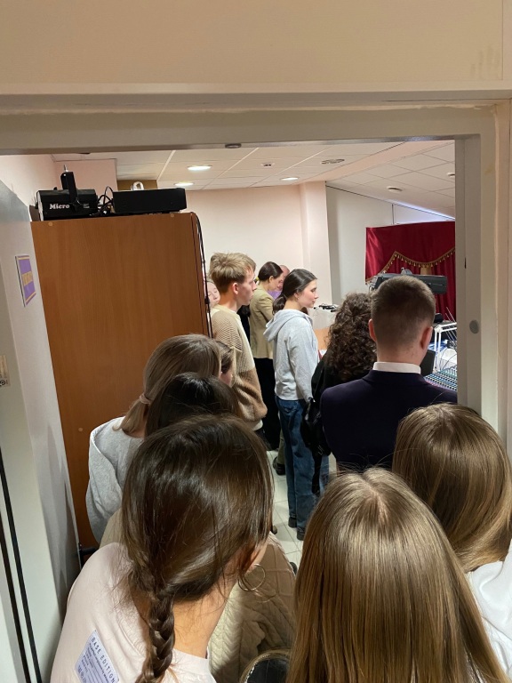 ODV5Qh0glLE.jpg ODV5Qh0glLE.jpg